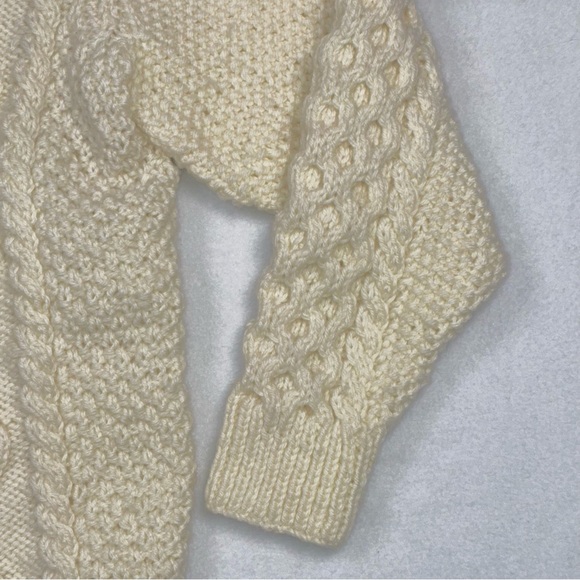 Vintage Hand-Knit Wool Cardigan Ivory XS Boyfriend Fisherman Aran Buttons - Picture 4 of 5